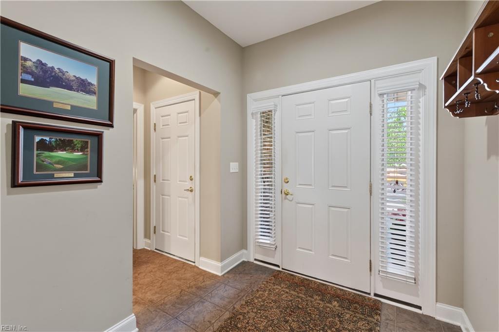 136 Golf Club Dr Property Photo 3