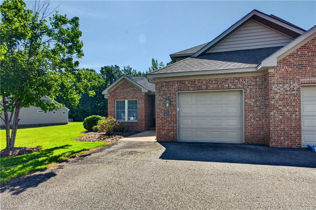 136 Golf Club Dr Property Photo 30