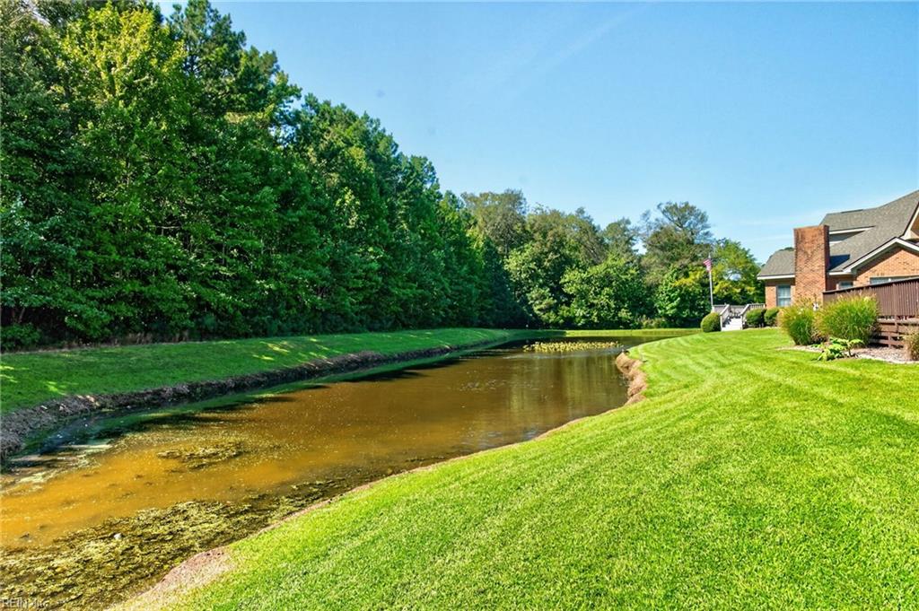 136 Golf Club Dr Property Photo 35