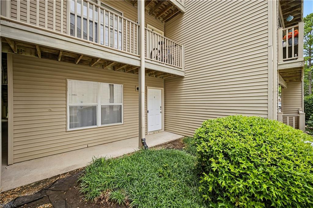 562 Candle Ln Property Photo 2