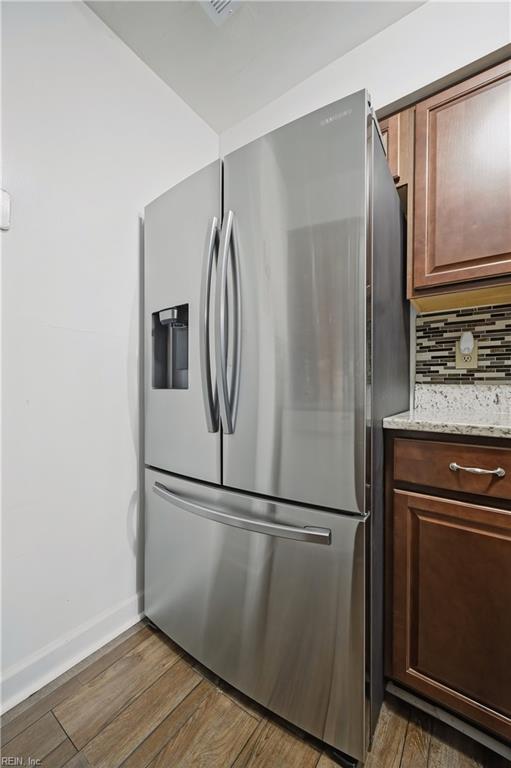 562 Candle Ln Property Photo 8
