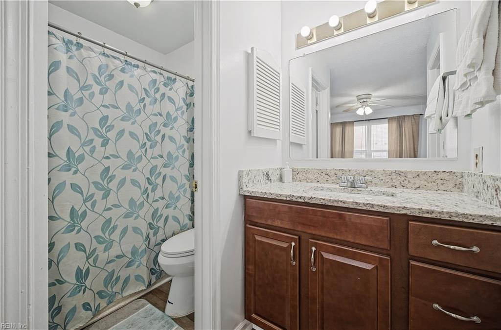 562 Candle Ln Property Photo 21