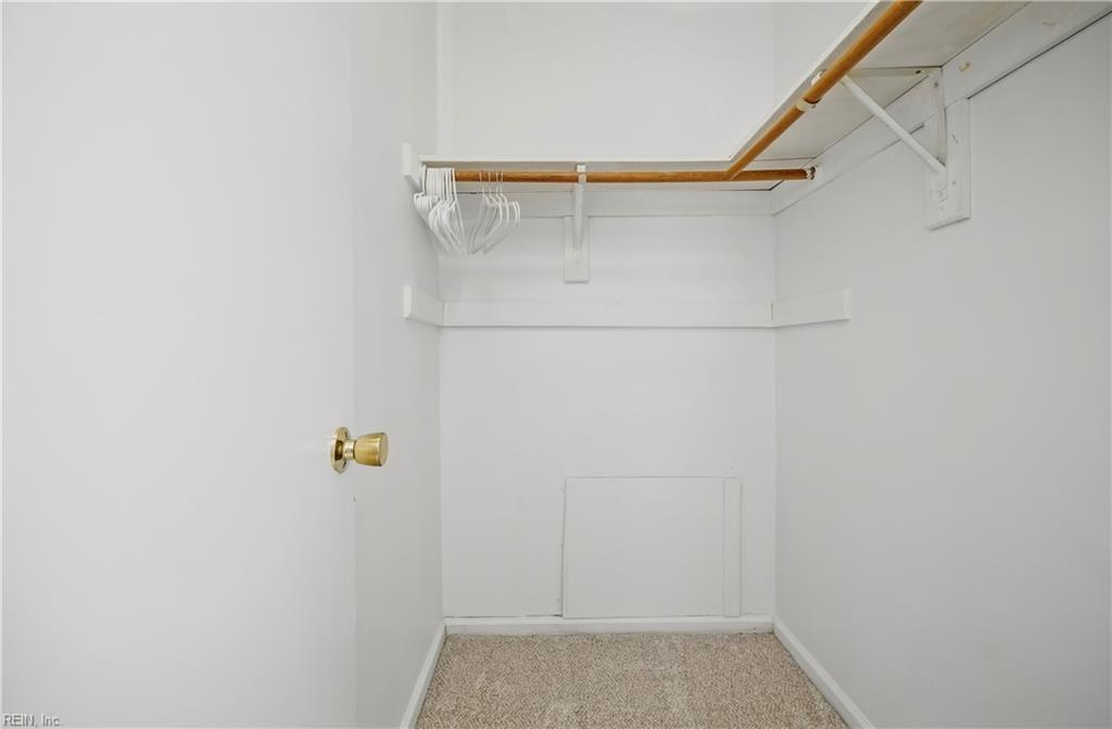 562 Candle Ln Property Photo 24