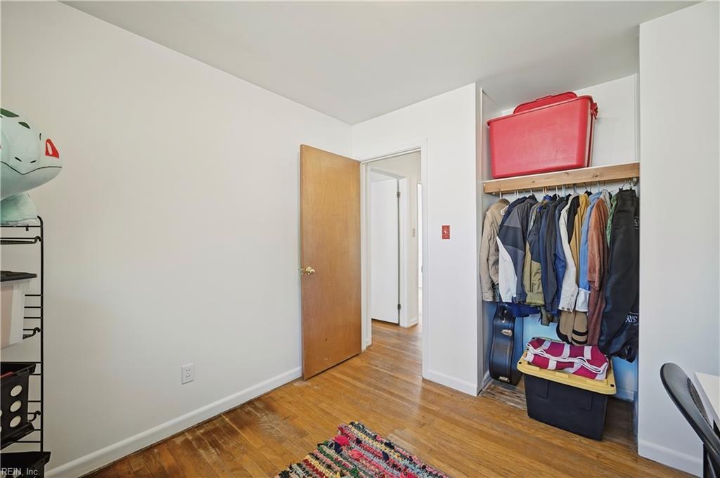 230 Bradford Ave Property Photo 15