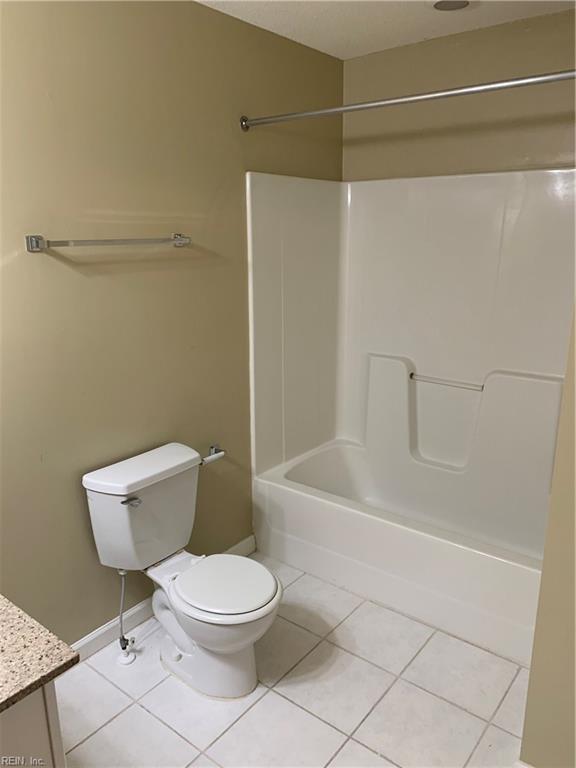 8550 Tidewater Dr Property Photo 6