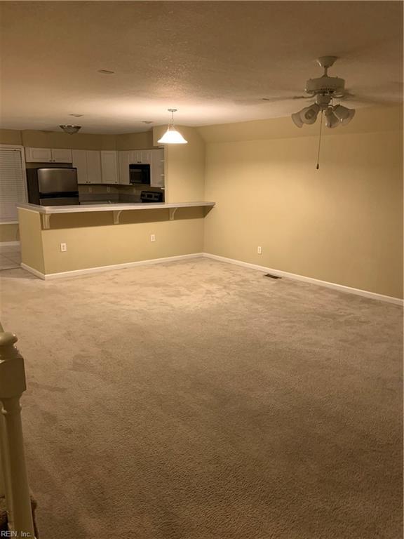 8550 Tidewater Dr Property Photo 9