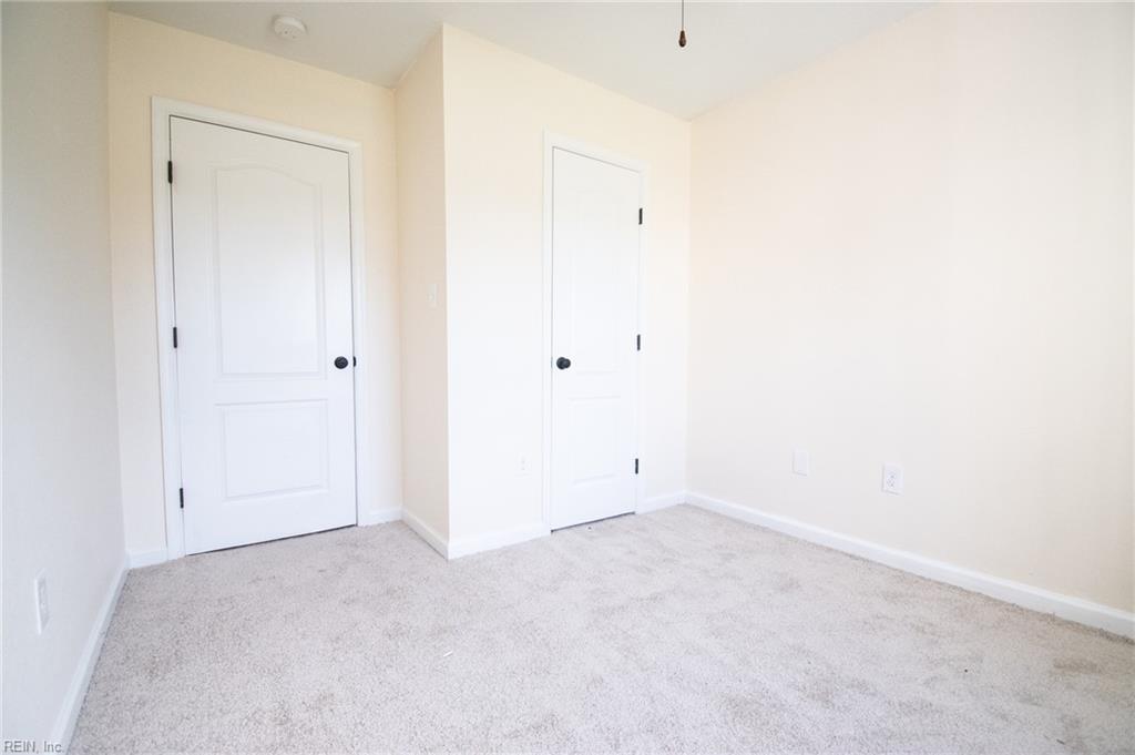 900 Baltimore St Property Photo 12
