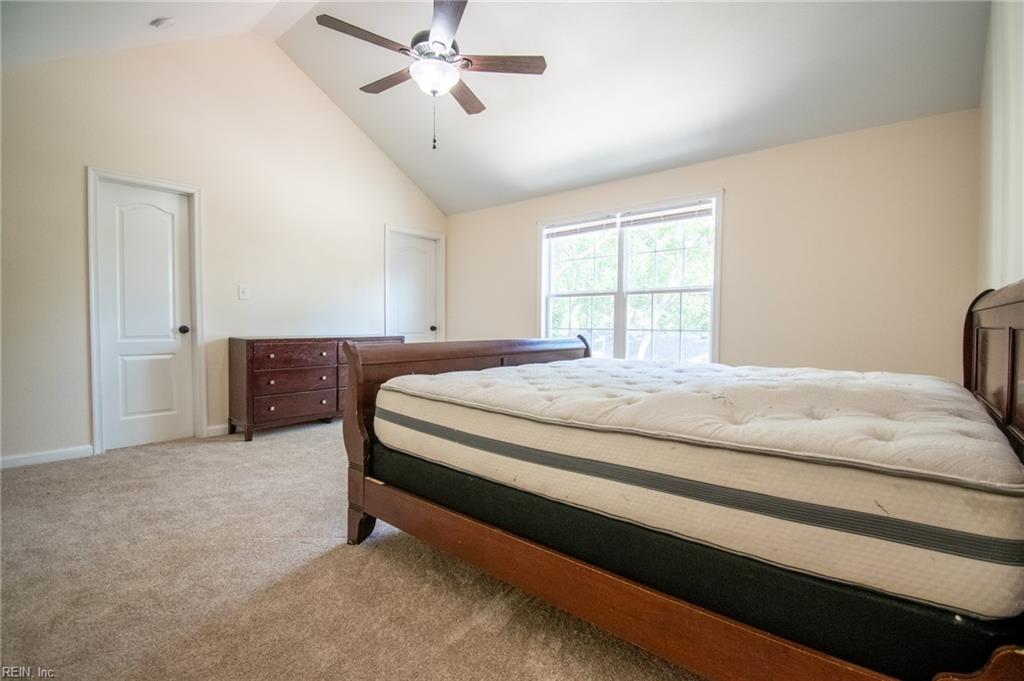 900 Baltimore St Property Photo 25