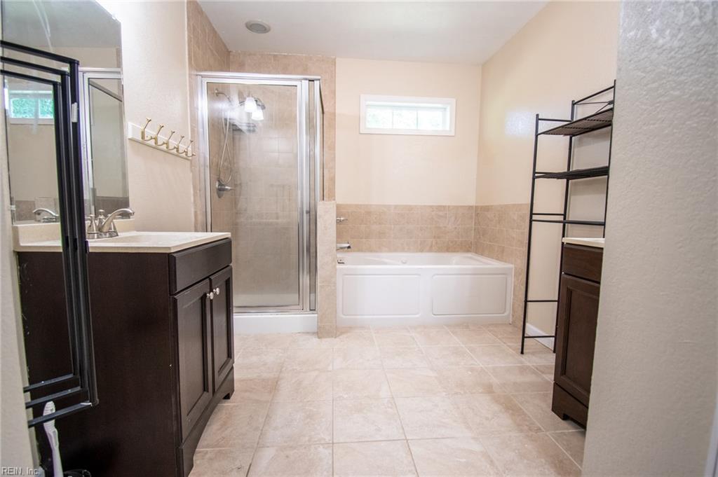 900 Baltimore St Property Photo 31