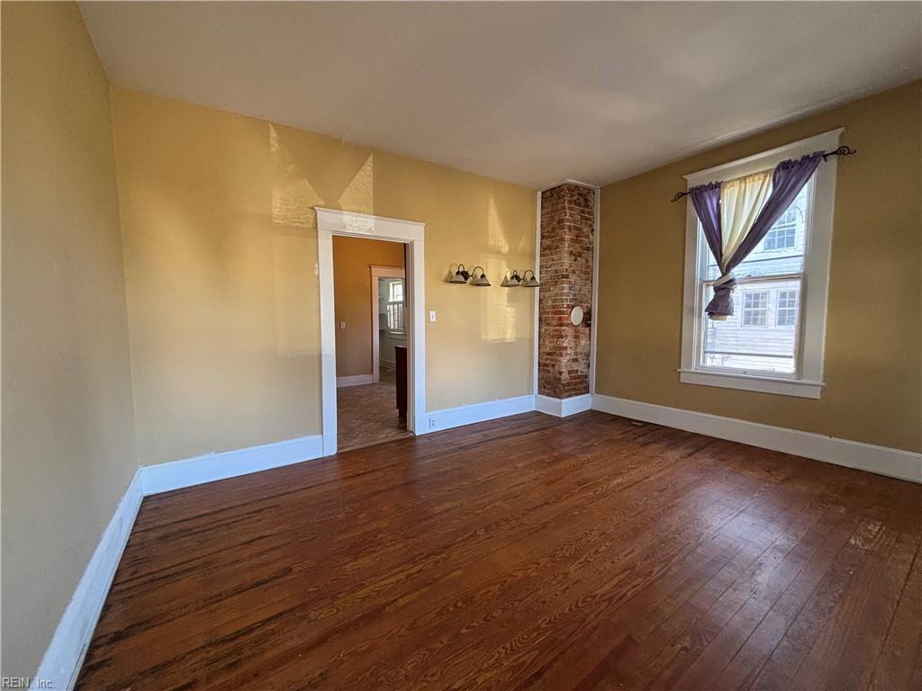 301 S High St Property Photo 23