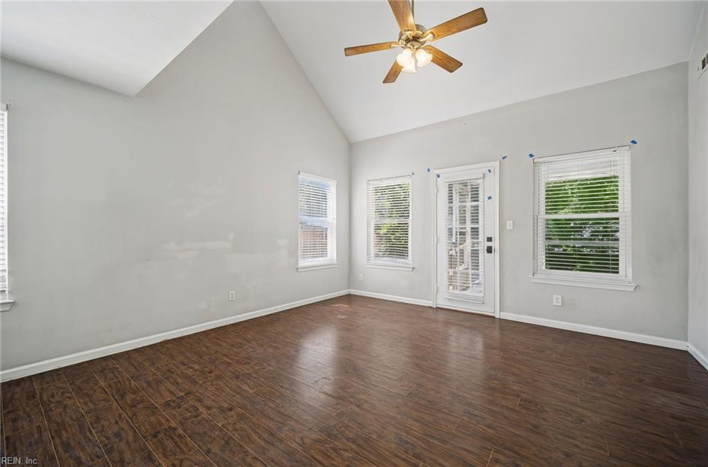 160 Kristen Ln Property Photo 6