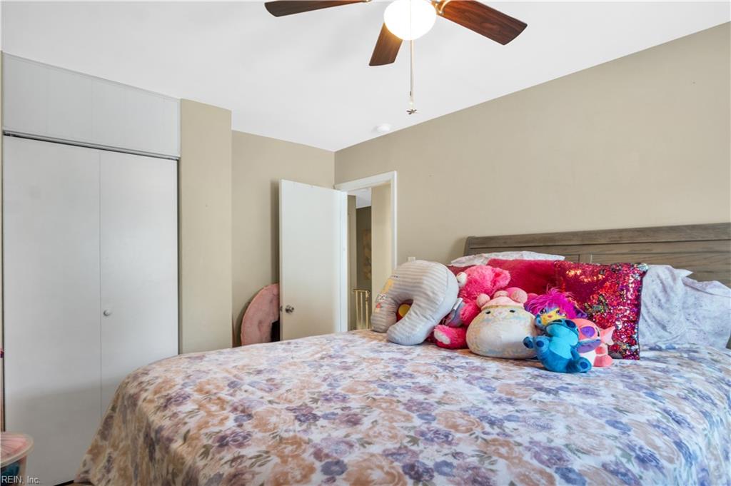 5745 W Hastings Arch Property Photo 20