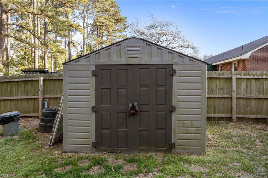 322 Edgewood Dr Property Photo 41