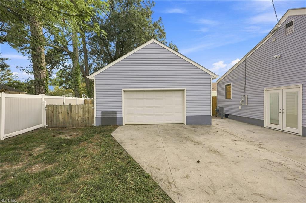 3513 Waycross Rd Property Photo 4