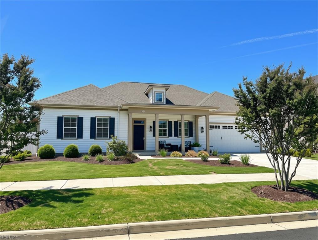 724 Crestfield Dr Property Photo 3