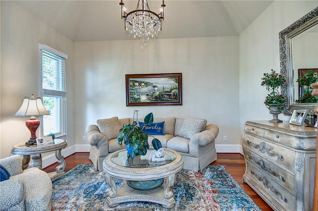 4016 River Park Dr Property Photo 4
