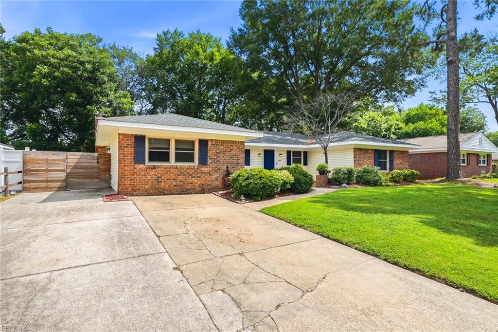 4900 Brandywine Dr Property Photo 3
