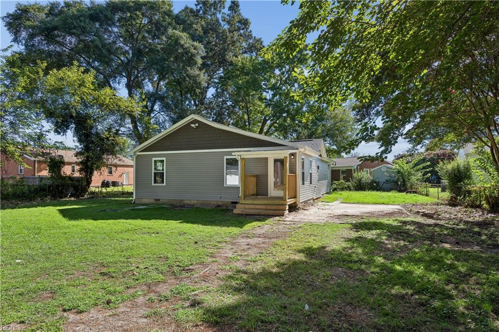 116 Latham Dr Property Photo 3