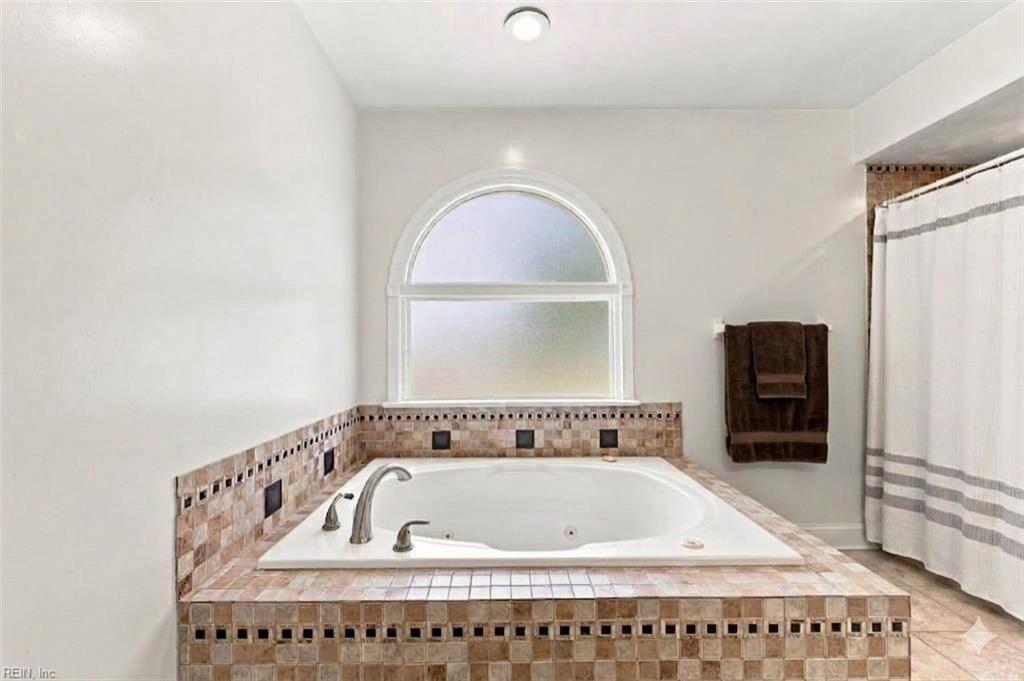 608 Archer Ct Property Photo 19