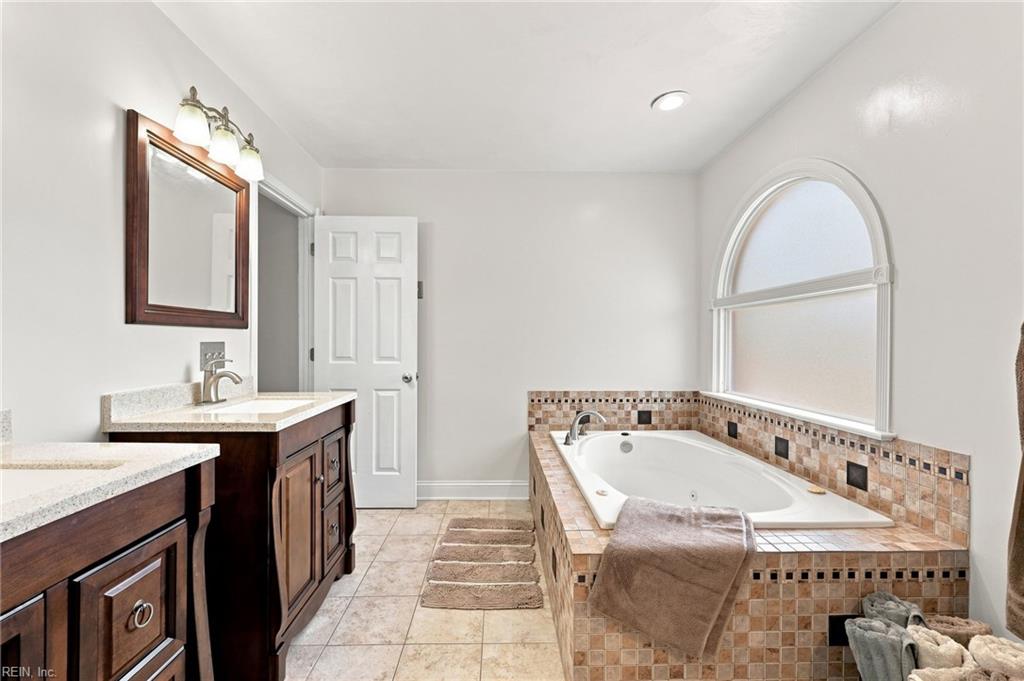 608 Archer Ct Property Photo 21