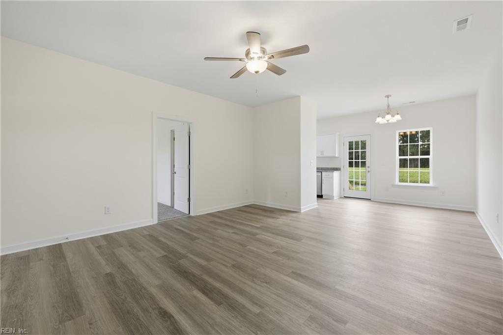 1145 Four Forks Rd Property Photo 4