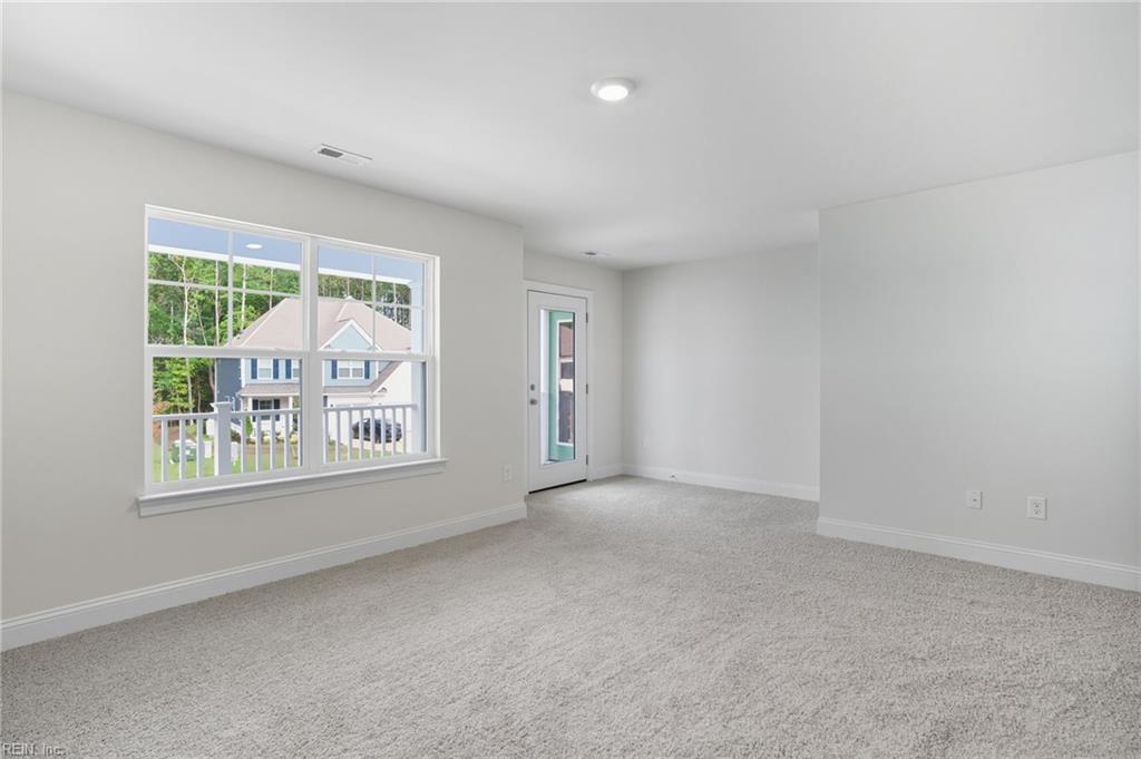 108 Michigan Ave Property Photo 11