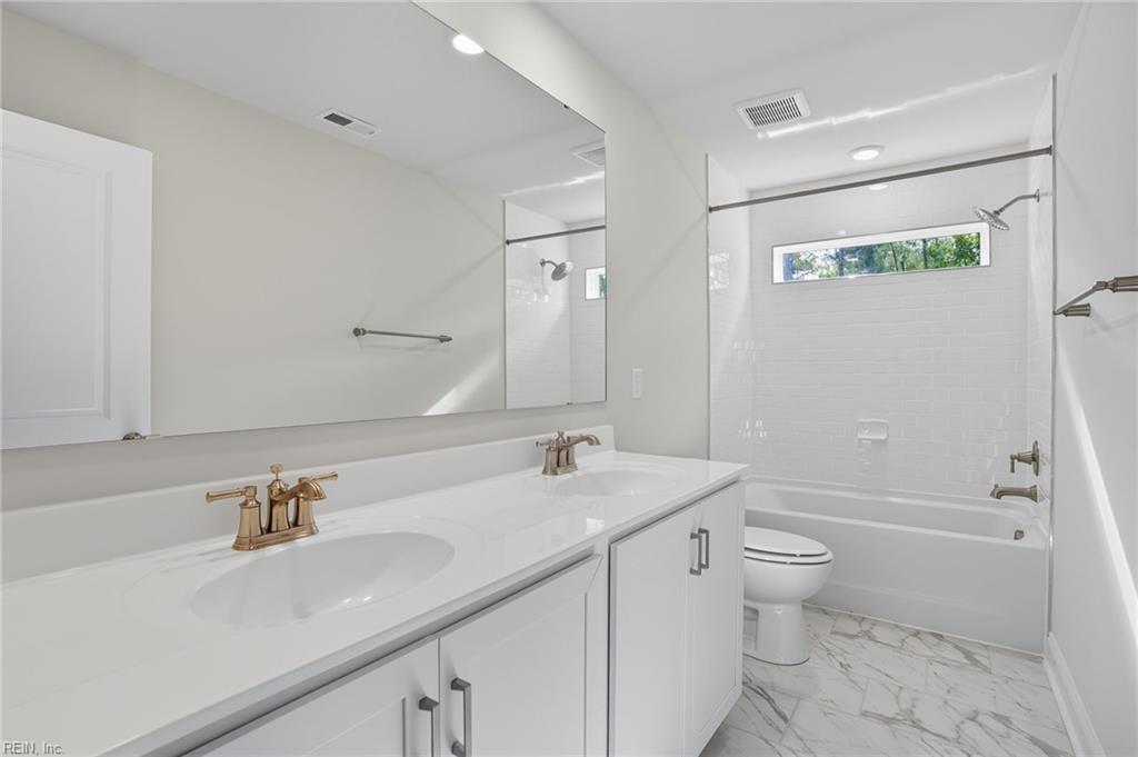 108 Michigan Ave Property Photo 19