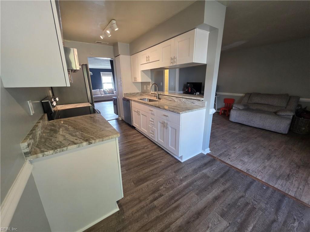 206 Weller Blvd Property Photo 4