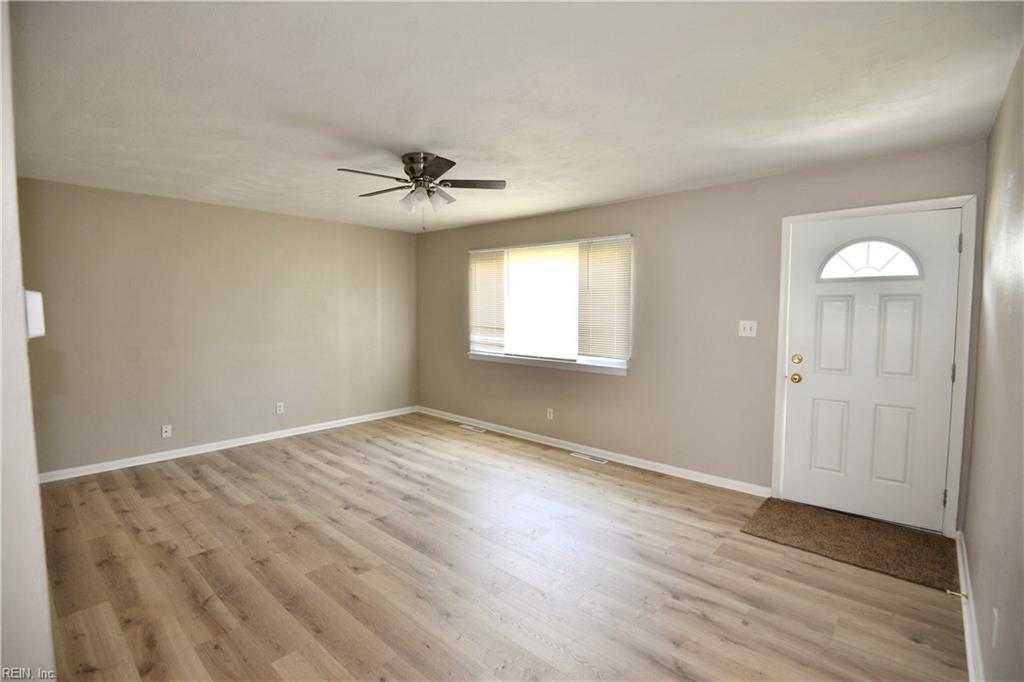 278 Appian Ave Property Photo 4