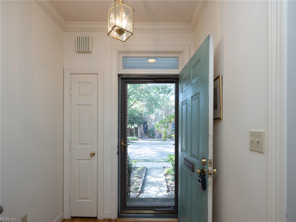 434 W Princess Anne Rd Property Photo 6