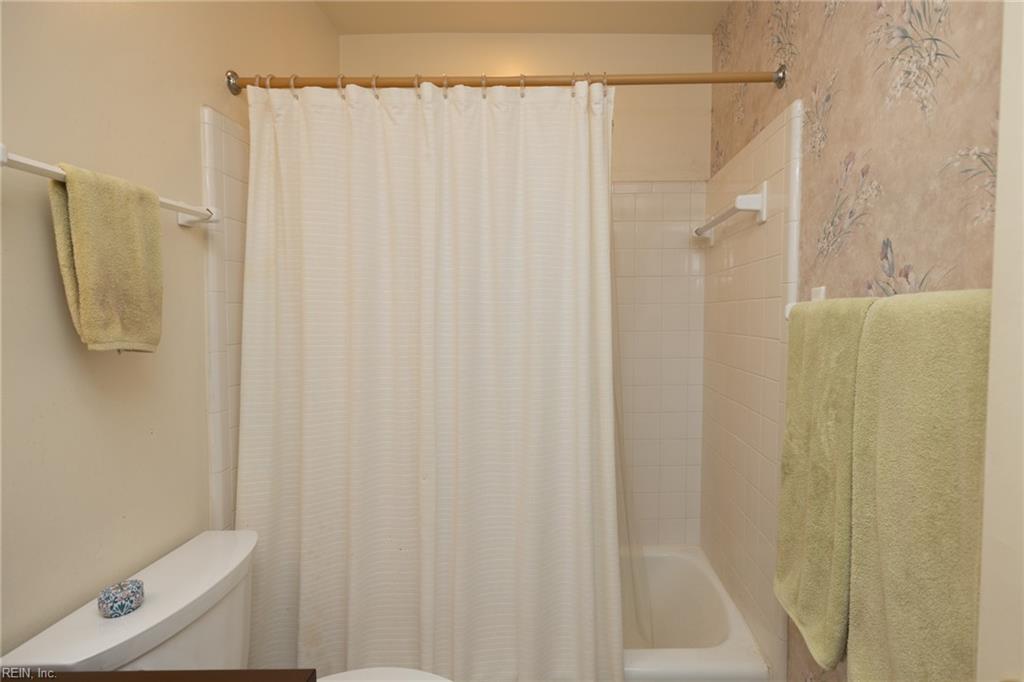 434 W Princess Anne Rd Property Photo 26