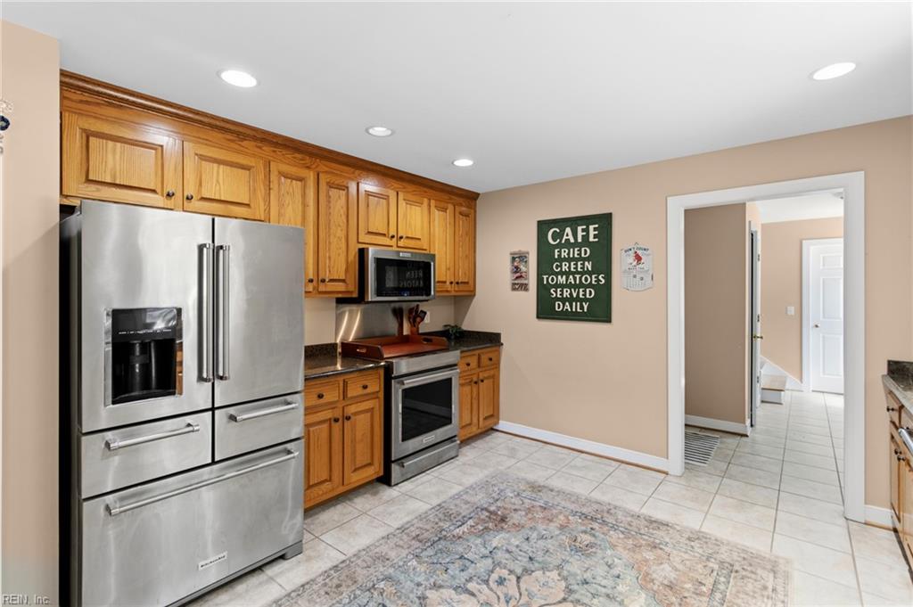 353 North End Est Property Photo 17