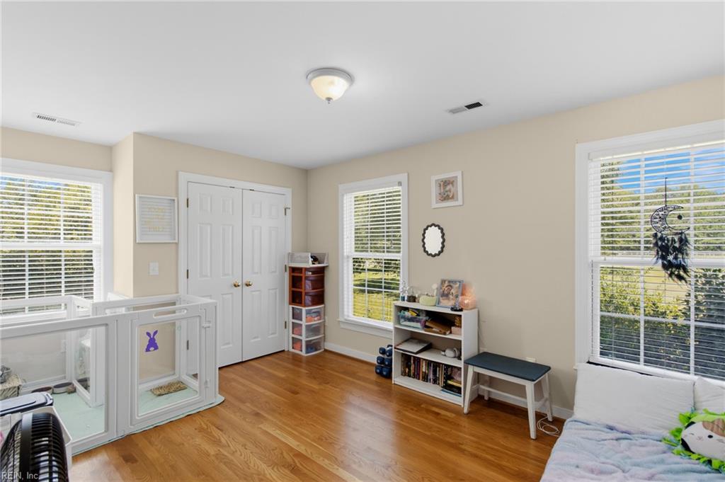 353 North End Est Property Photo 25