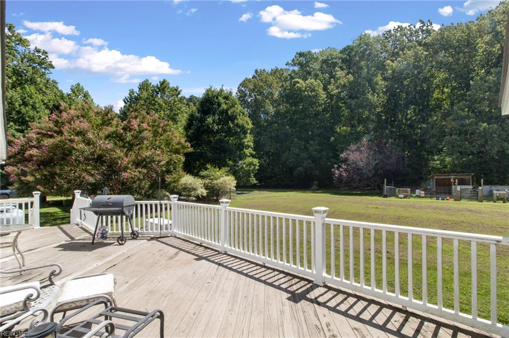 353 North End Est Property Photo 36