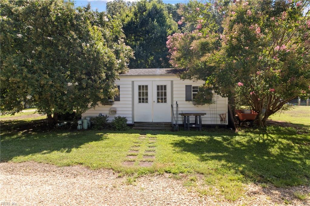 353 North End Est Property Photo 42