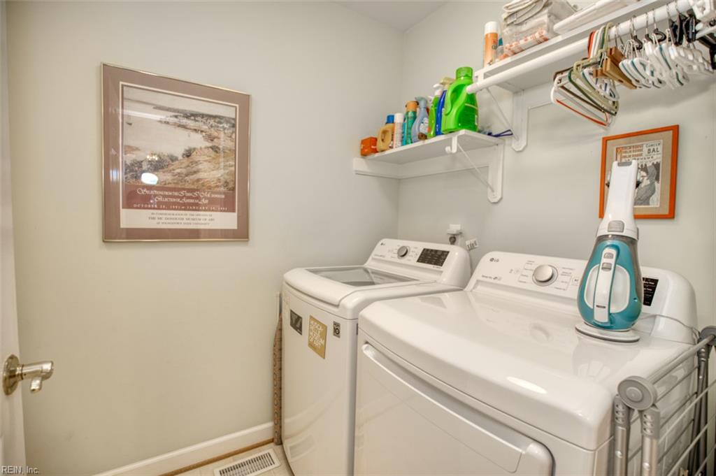 6311 Chiswick Park Property Photo 12