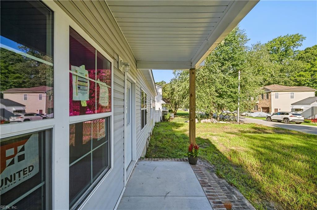 2133 Arizona Ave Property Photo 5