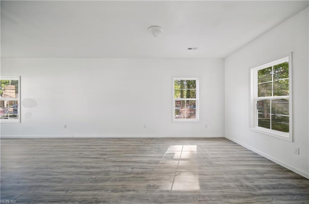 2133 Arizona Ave Property Photo 8