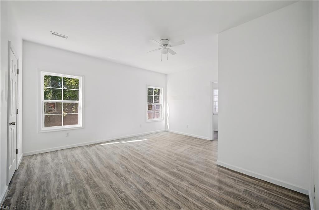 2133 Arizona Ave Property Photo 17