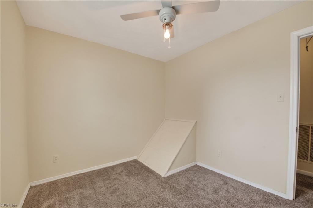 4908 Olive Grove Cir Property Photo 4