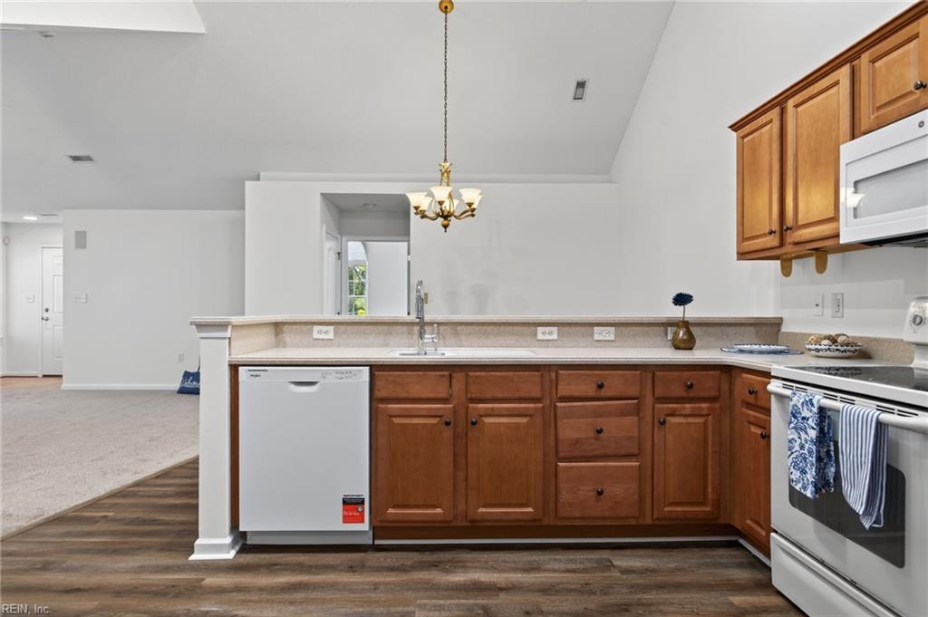 106 Marshland Vw Property Photo 11