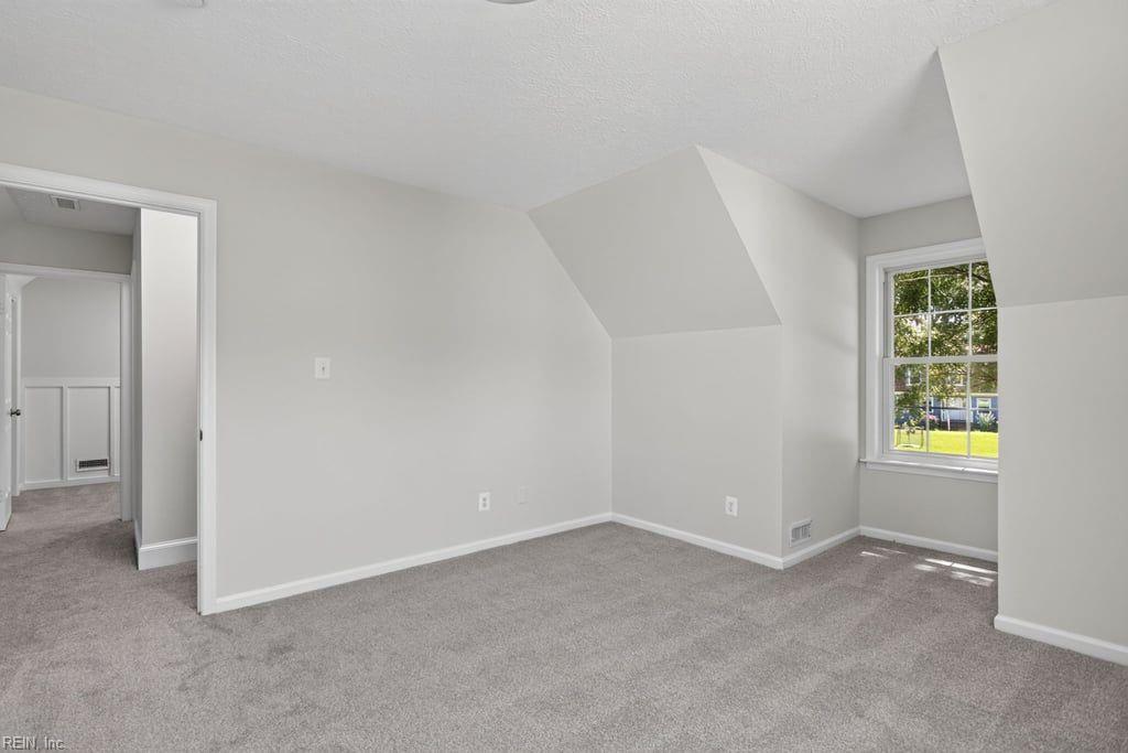 108 Gregory Dr Property Photo 18