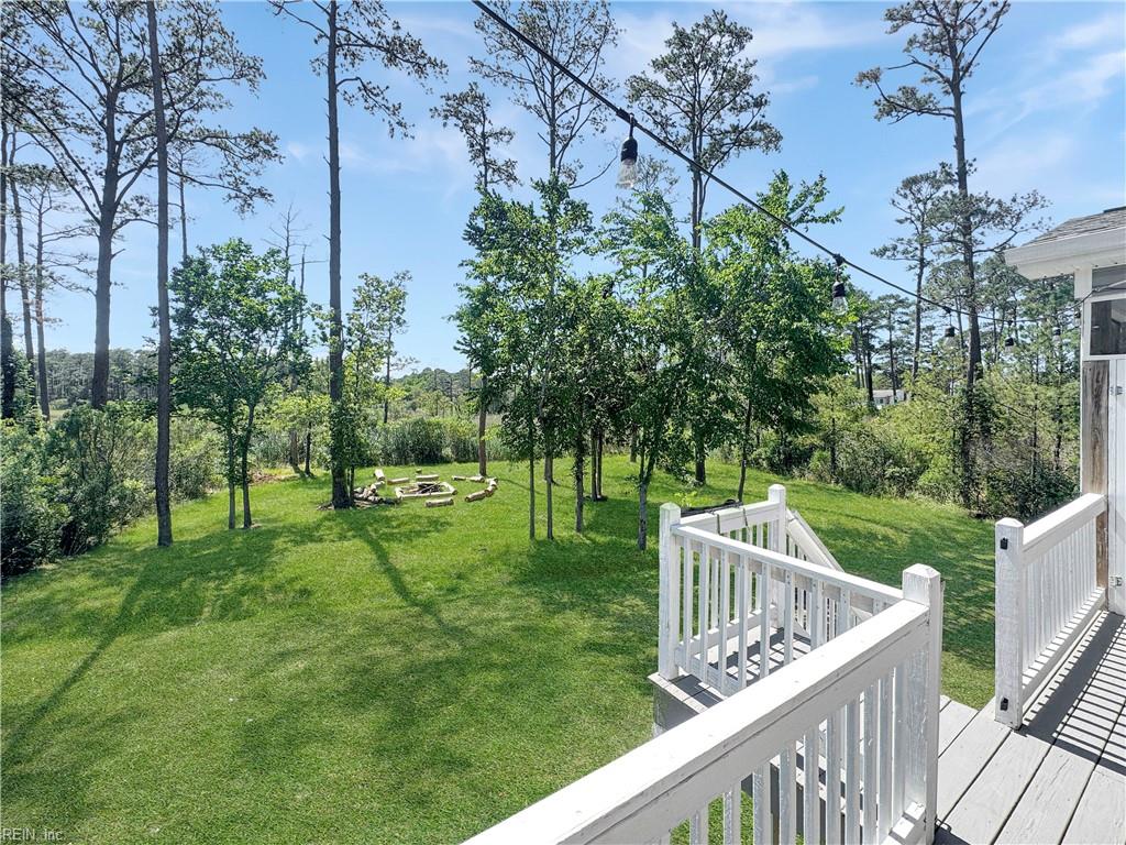 4 Walters Ln Property Photo 18