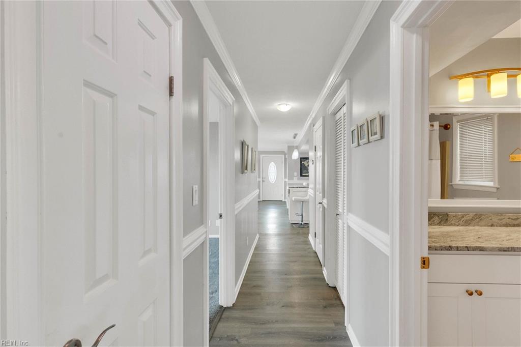 1048 E Ocean View Ave Property Photo 13