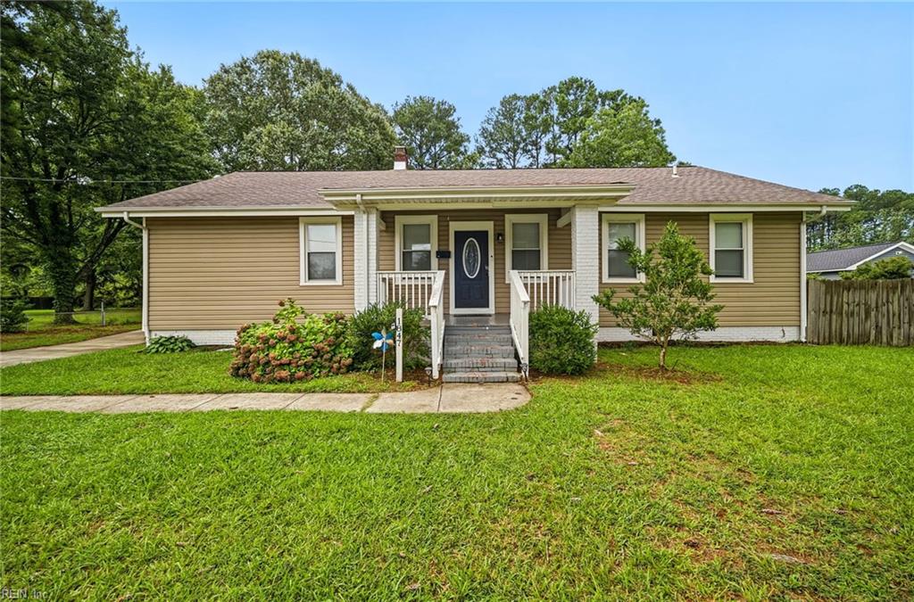 1847 S Streamline Dr Property Photo 1