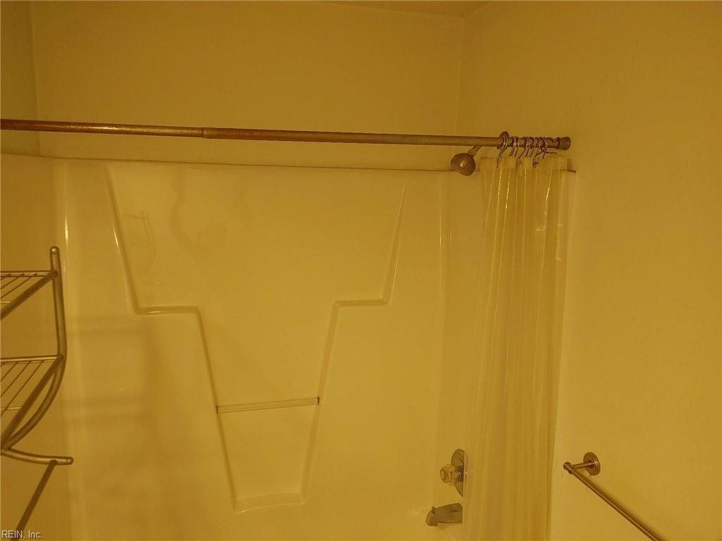 1517 Parks Ave Property Photo 6