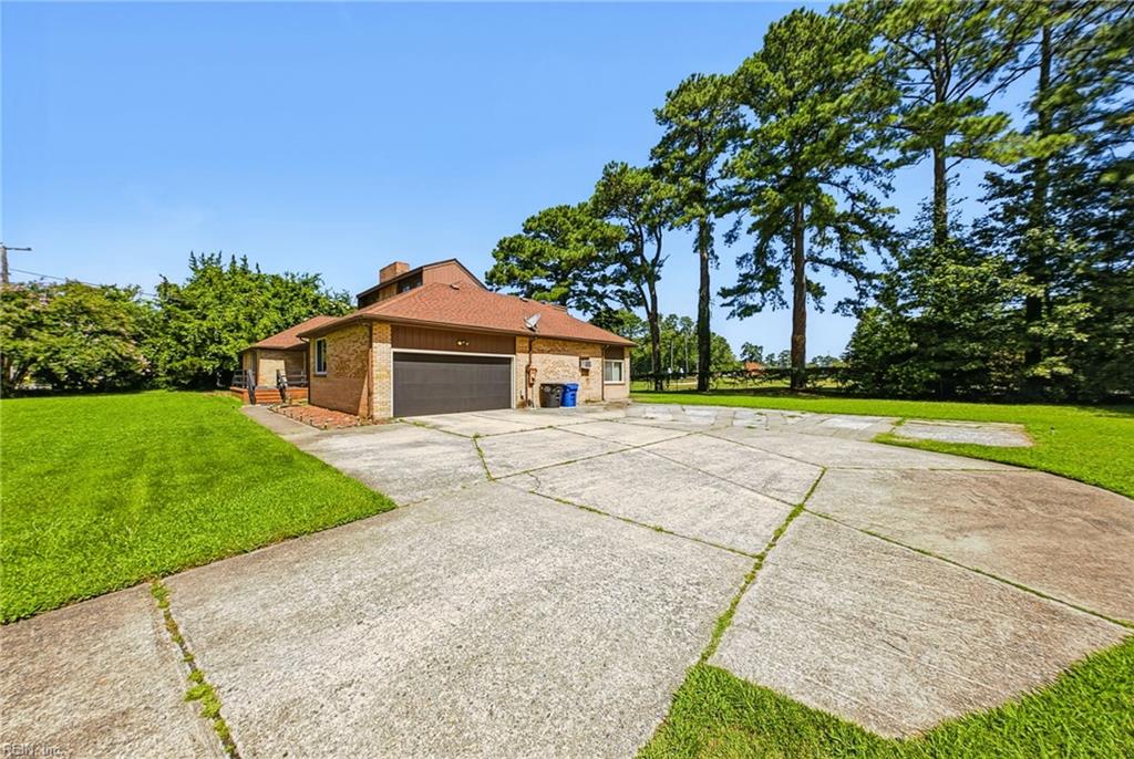 100 Snead Fairway Property Photo 31
