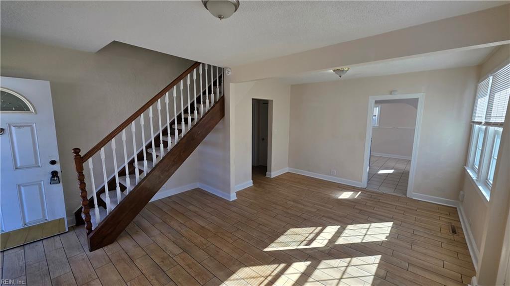 227 Charles Ave Property Photo 2