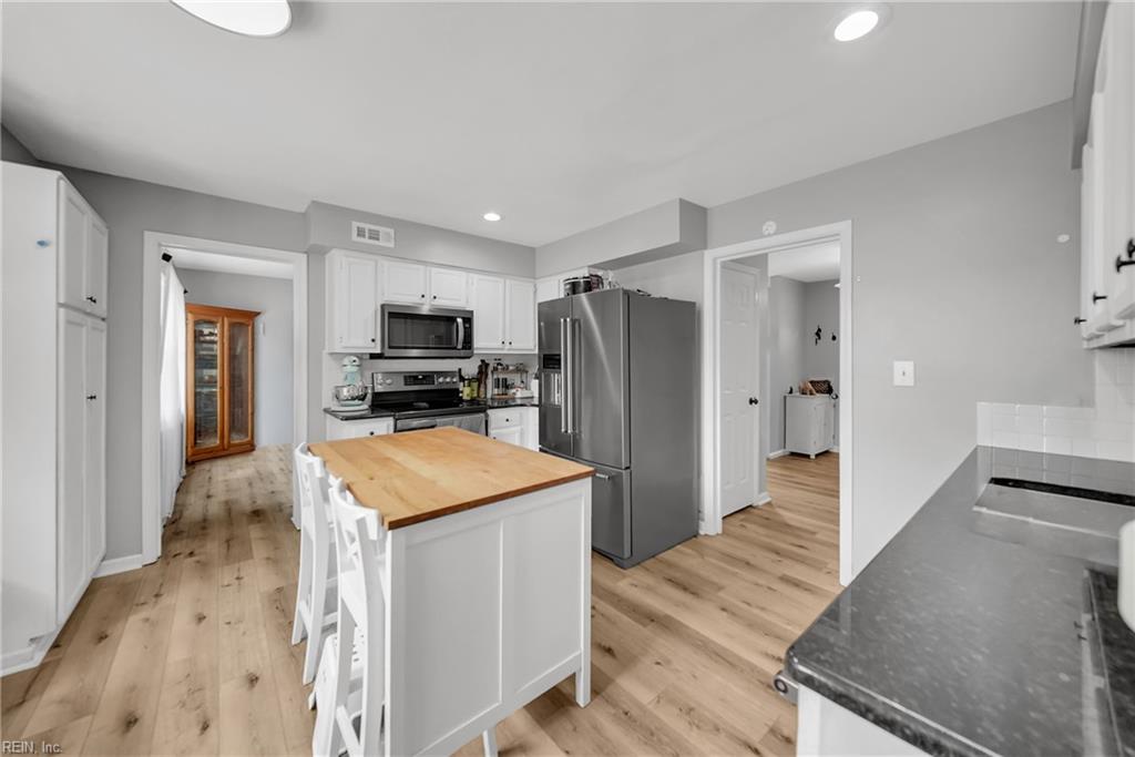 5124 Brockie St Property Photo 12