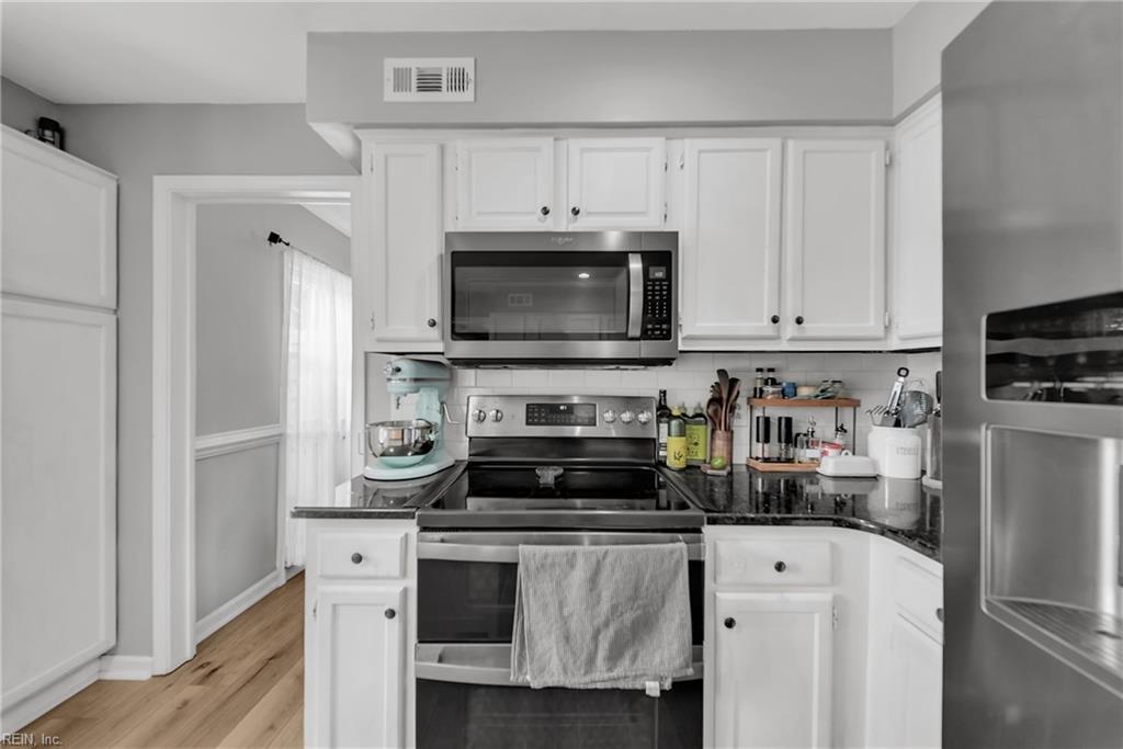 5124 Brockie St Property Photo 14